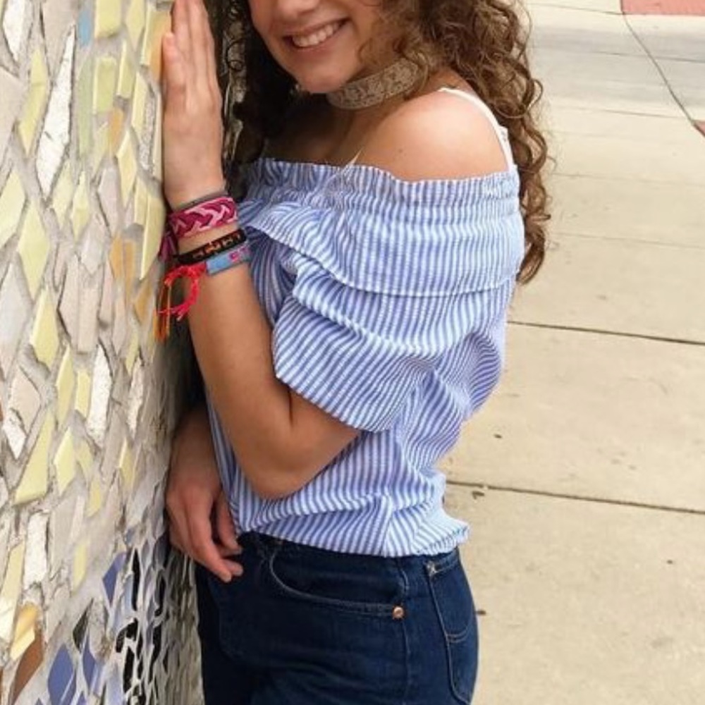 Off-The-Shoulder Striped Top - Picture 2 of 3